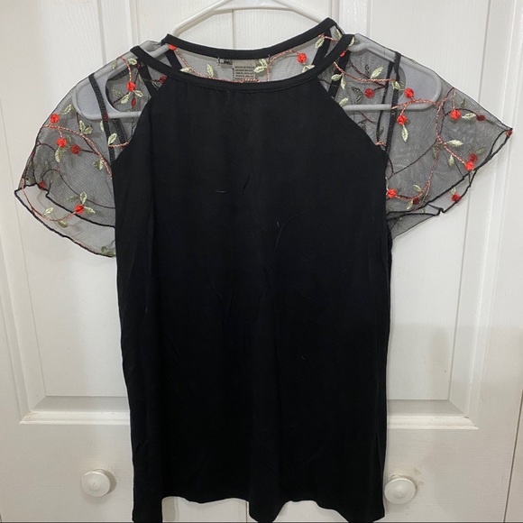 Belah & Codey | Black short sleeve top - Picture 4 of 4